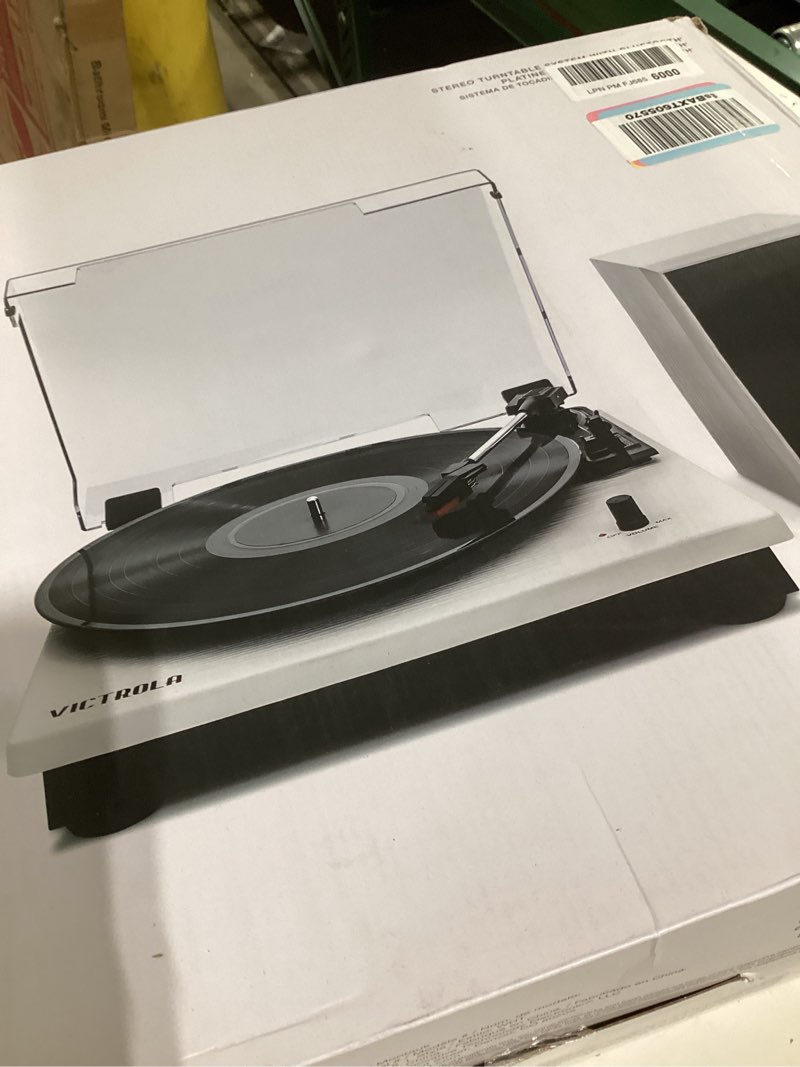 Victrola Montauk Vinyl Record Player, White Wood Finish, 3-Speed Belt Driven Turntable with Stereo B