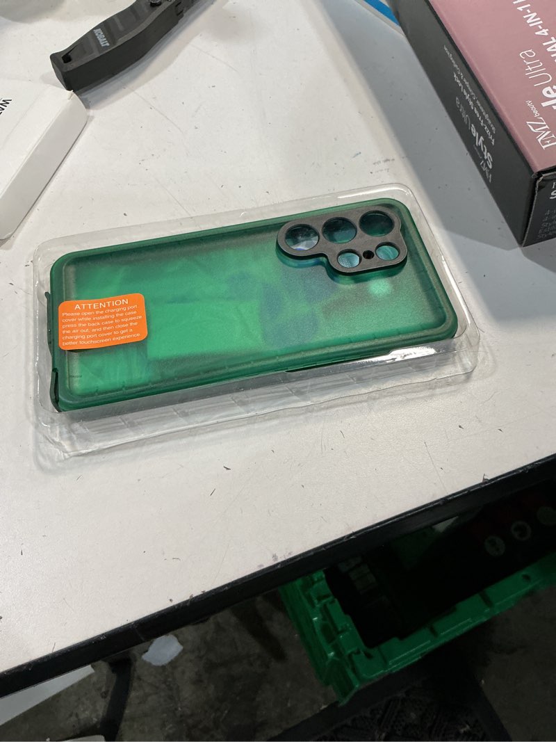 Condition photo showing New/Like New for cozycase top waterproof case for samsung galaxy s26 ultra - build-in screen & camera protector heavy duty rugged full body 360 military grade hard cover s 26 ultra water shock dust proof green case for samsung galaxy s26 ultra?6.9"? green