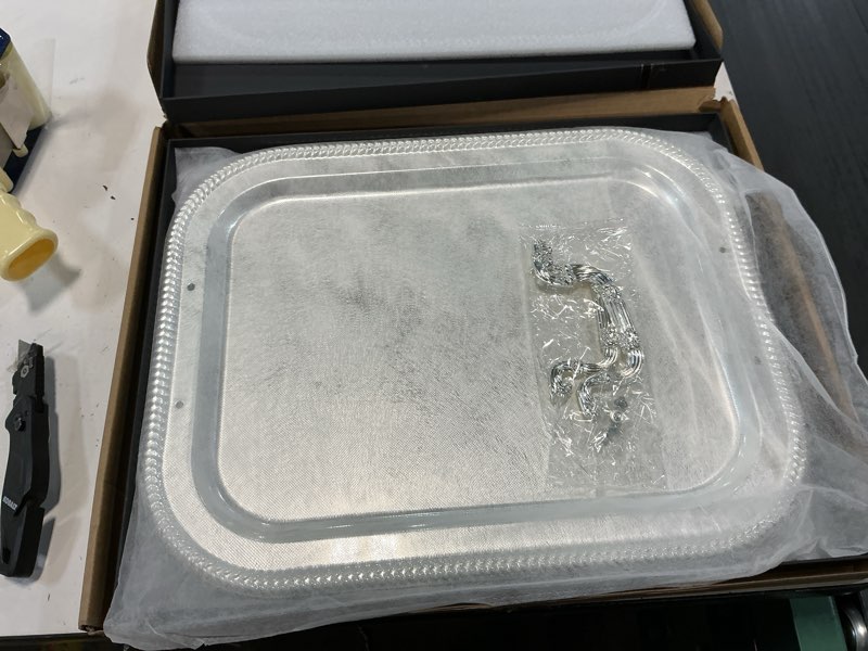 18.5"x14.5" rectangular silver serving tray with handles, beautiful mirror polished finish, lightwei