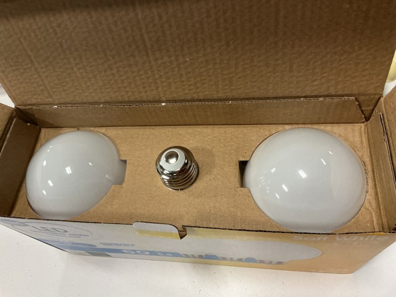 Condition photo showing New/Like New for great value led bulb  5.5-watt (60w equivalent) g25 deco bulbs e26 base  soft white  3-pack  ca