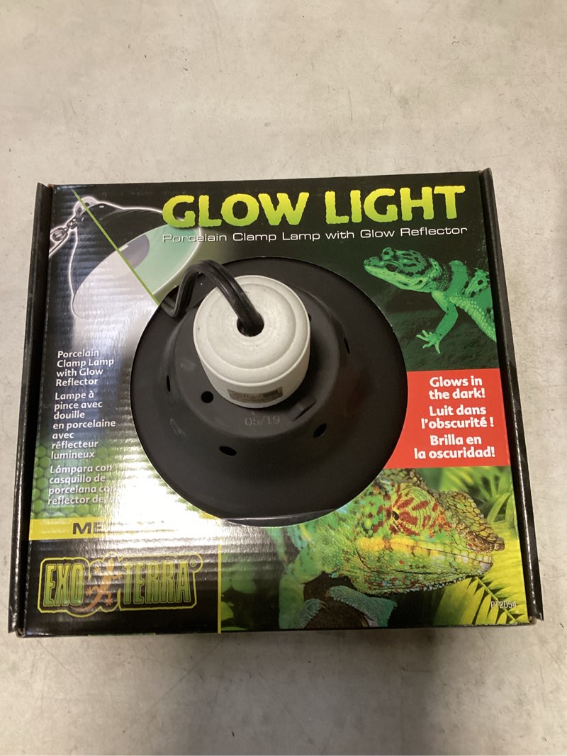 Condition photo showing New/Like New for Exo Terra Reptile Dome Light Fixture - 8-1/2-Inch Porcelain Clamp Lamp for Deep Heat and Light, Perfect for Reptile Terrarium 8.5" long Standard Packaging