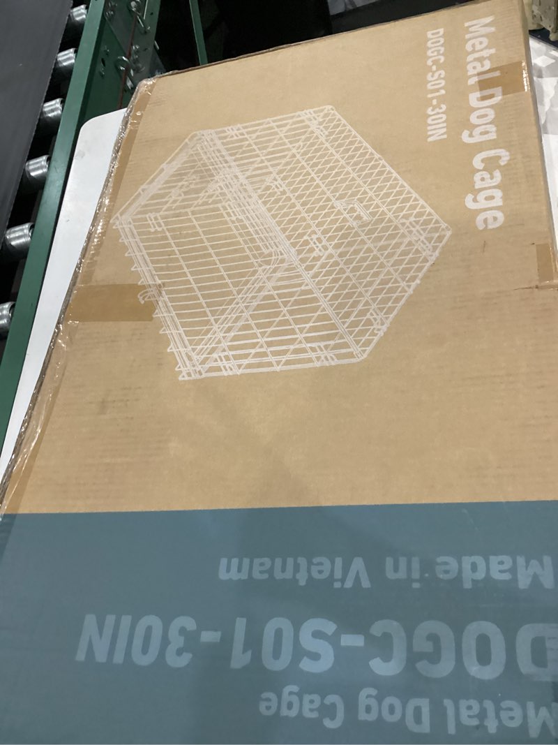 https://lotting-media.assets.bidfta.com/lotting_241e9e33-4519-4190-8b48-0b66cbfd0444