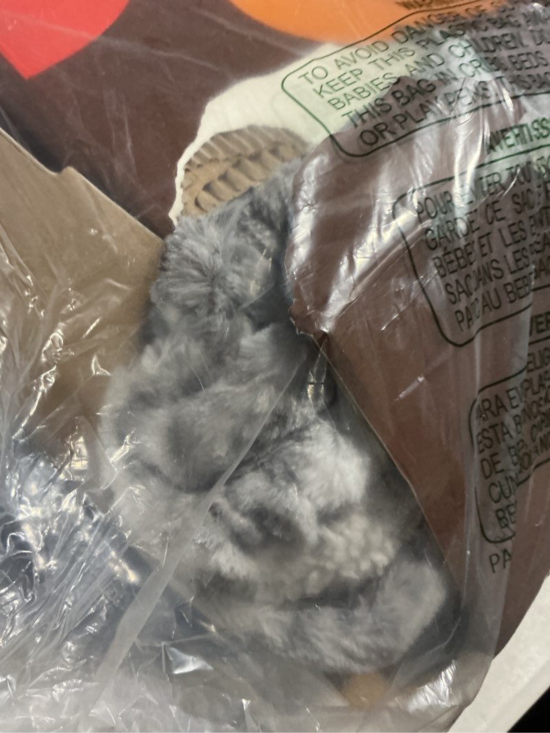 Condition photo showing Good Condition for Bearhug Electric Blanket Heated Blanket Full Size 77"x 84" Warm Heating Blanket Gift Reversible Faux Fur & Sherpa 10 Heating Levels & 1-12H Auto Off, Machine Washable, Over-Heat Protect, ETL Certified Full 77"x 84" Snow Leopard