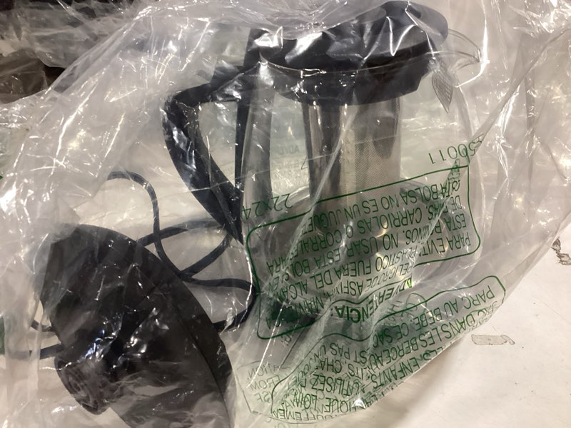 Condition photo showing Good Condition for Chefman Electric Kettle with Tea Infuser, Compact 1L (4 Cups), 1500W, Removable Lid for Easy Cleaning, Boil-Dry Protection, Stainless Steel Filter, BPA Free, Auto Shut Off, Small Electric Tea Kettle 1 Liter Black