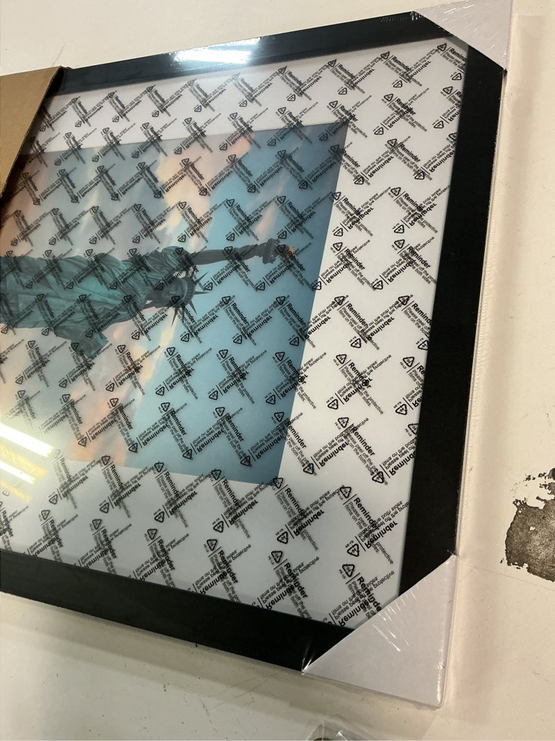 Condition photo showing Good Condition for SESEAT 16x20 Picture Frame Black, Display Pictures 11x14 with Mat or 16x20 without Mat, Photo Frames Wall Gallery, 1 Pack Black 16x20