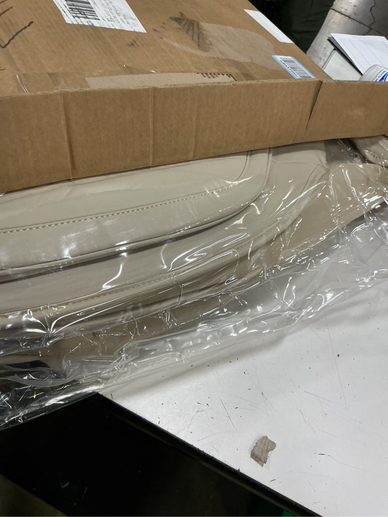 Condition photo showing Good Condition for dhaey car seat covers for mercedes-benz glc 300 2016-2025, family seat covers, nappa leather, wear-resistant, anti-slip, waterproof, 2pcs front, beige beige front set