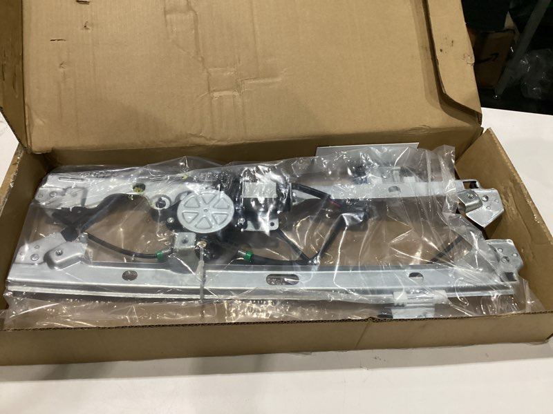 Condition photo showing Good Condition for front driver side power window regulator with motor (2 pins) fit for 2001-2006 chevrolet silverado 1500 3500, avalanche suburban gmc sierra 1500 2500 3500 yukon xl cadillac escalade, 741-644