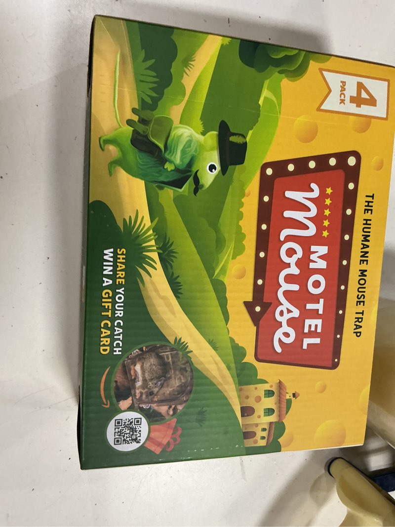 Condition photo showing New/Like New for motel mouse humane mouse traps no kill live catch and release 4 pack - reusable, easy to use & clean, no touch release, sensitive includes cleaning brush, instruction manual & video - mousetrap indoor regular green 4 pack
