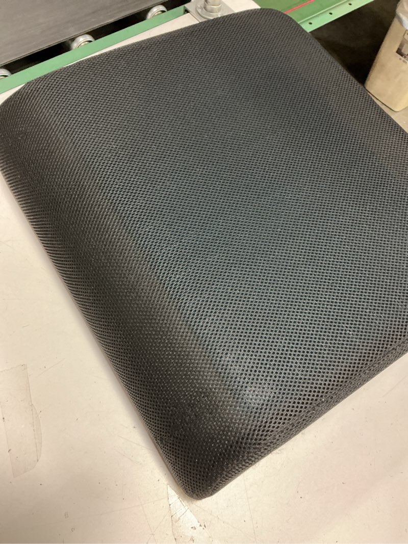 Condition photo showing Good Condition for (Similar)BLAKE GEO-MATRIX PLATINUM HYBRID DEEP WHEELCHAIR CUSHION 22x20 INCH