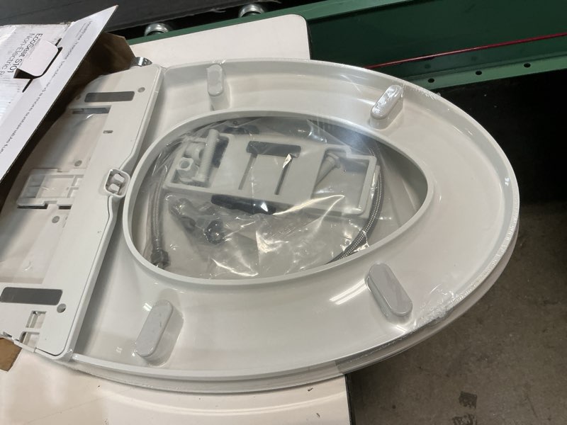 Condition photo showing Good Condition for brondell bidet toilet seat non-electric swash ecoseat, fits elongated toilets, white - dual nozzle system, ambient water temperature - bidet with easy installation s101 elongated