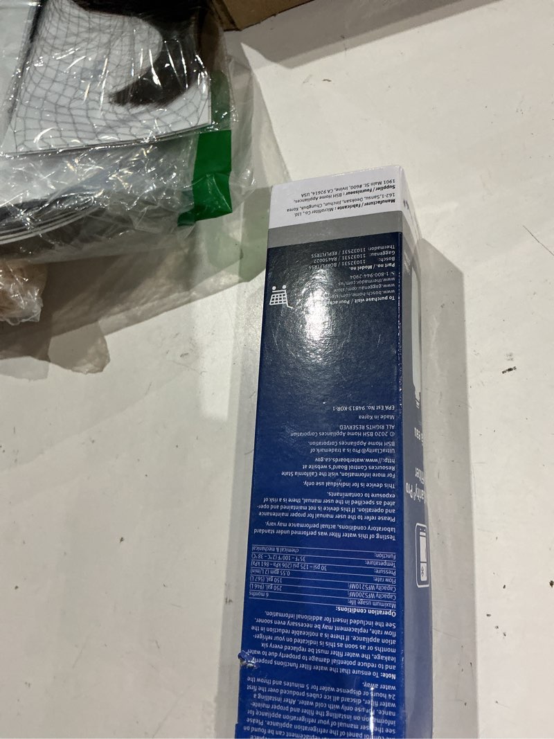 Condition photo showing Good Condition for bosch 11032531 genuine oem ultraclarity® pro water filter cartridge (white) for bosch refrigerators