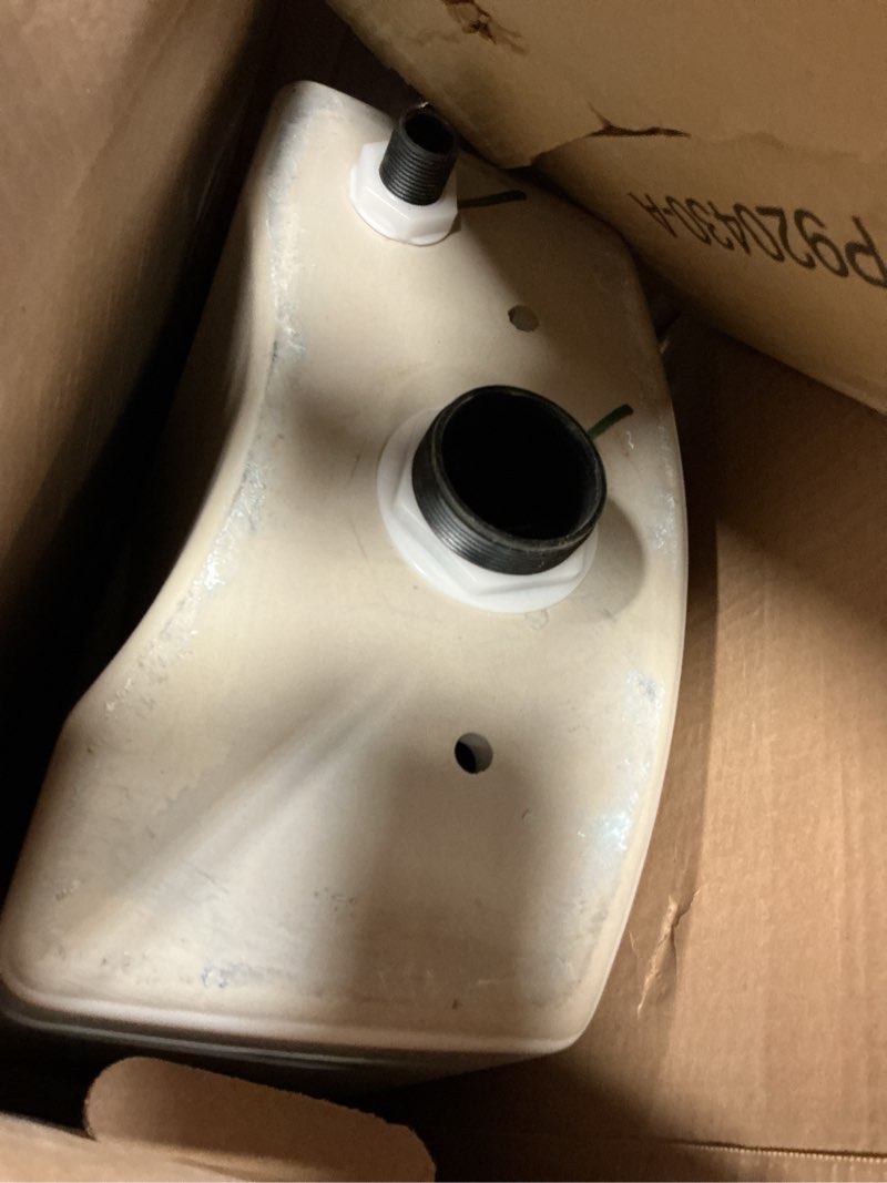 Condition photo showing Good Condition for american standard 4133a114.020 h2optimum 1.1 gpf/4.2 lpf 12-inch rough tank, white