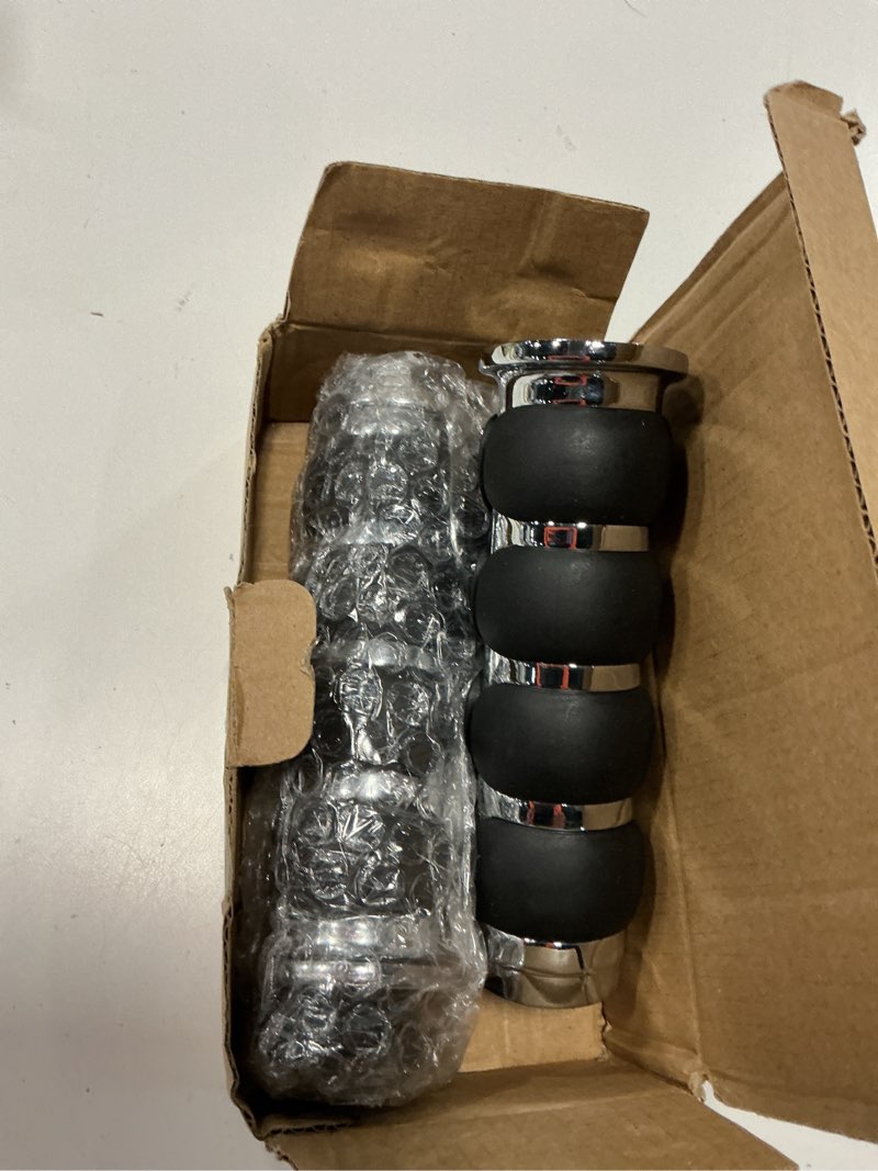 Condition photo showing Good Condition for eatakward 1 inch motorcycle handlebar grips 25mm universal non-slip handlebar throttle grips w or throttle assist black chrome replacement for harley davidson replacement for suzuki kawasiki