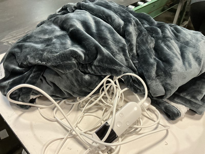 Condition photo showing As Is for Electric Heated Blanket Queen Size 84''x90'' Soft Flannel & Sherpa Electric Blanket with 10 Heating Levels, Automatically Shut Down After 8h with Overheat Protection Machine Washable Dark Grey Queen 84''x90''