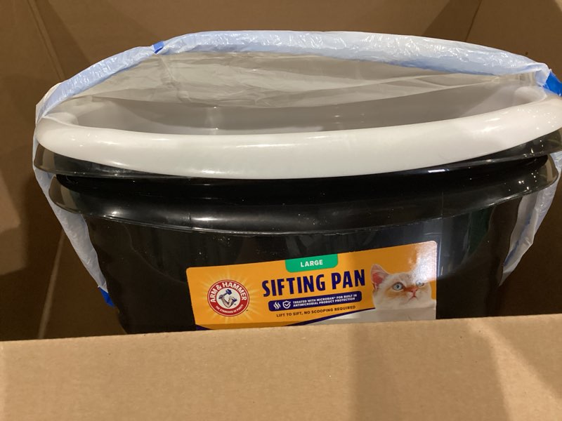 Condition photo showing Good Condition for arm & hammer large sifting litter box scoop free cat litter tray with microban, made in usa
