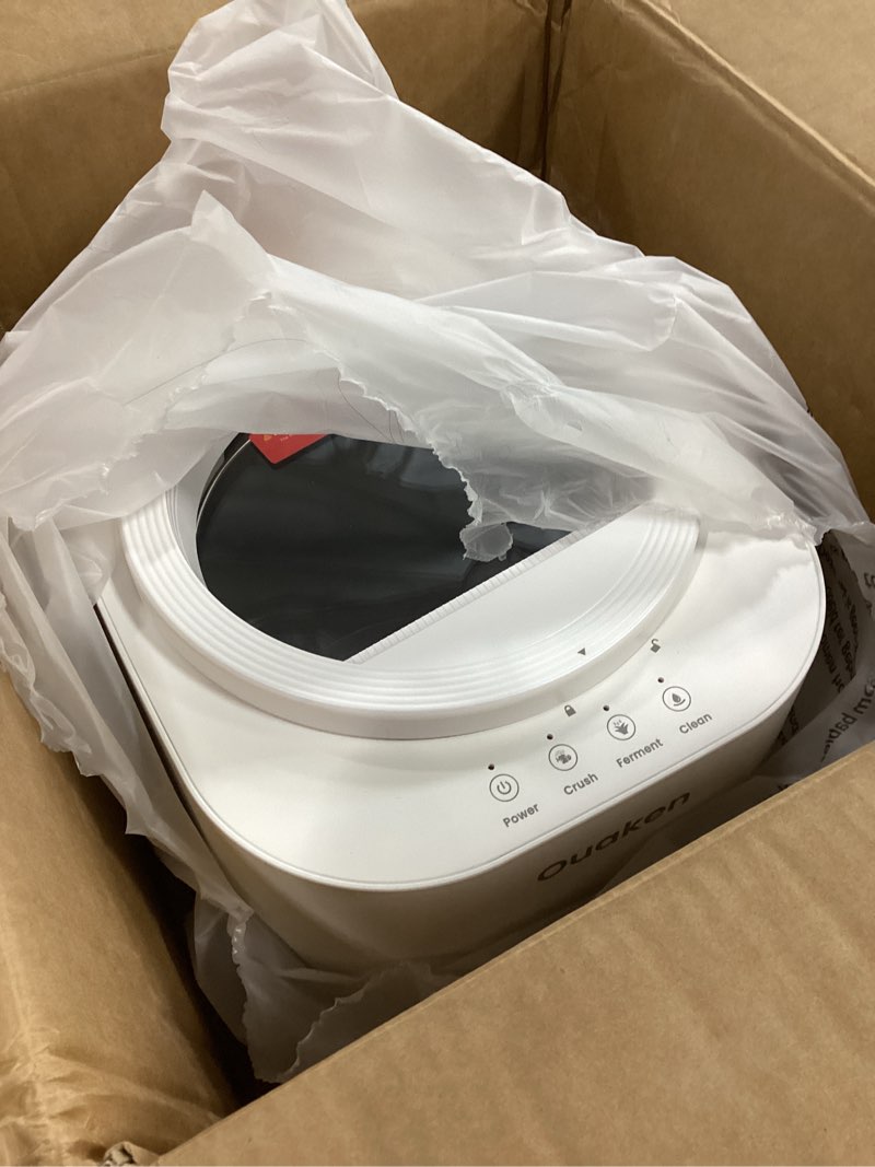 Condition photo showing Good Condition for 4L Electric Composter for Kitchen, Smart Countertop Compost Bin, Odorless | Low Noise | Auto-Cleaning | Turn Food Waste into Fertilizer, Indoor Food Waste Compost Machine, White