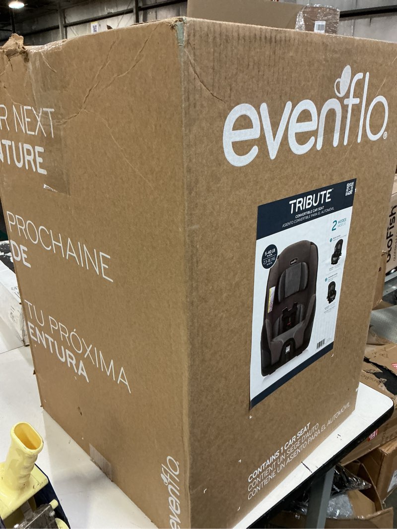 Condition photo showing New/Like New for Evenflo Tribute LX Convertible Car Seat (Saturn Gray)