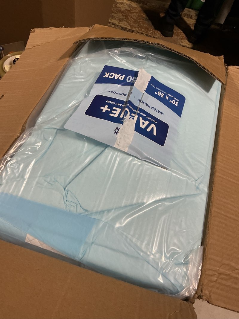 Condition photo showing Good Condition for Chucks Pads Disposable Adult Underpads [100-Pack] 30"x36" XXL Extra-Large Super-Absorbent Incontinence Bed Pads – Mattress Protector Pee Pads for Adults, Kids & Pets – Bed Protection & Training 30" x 36"