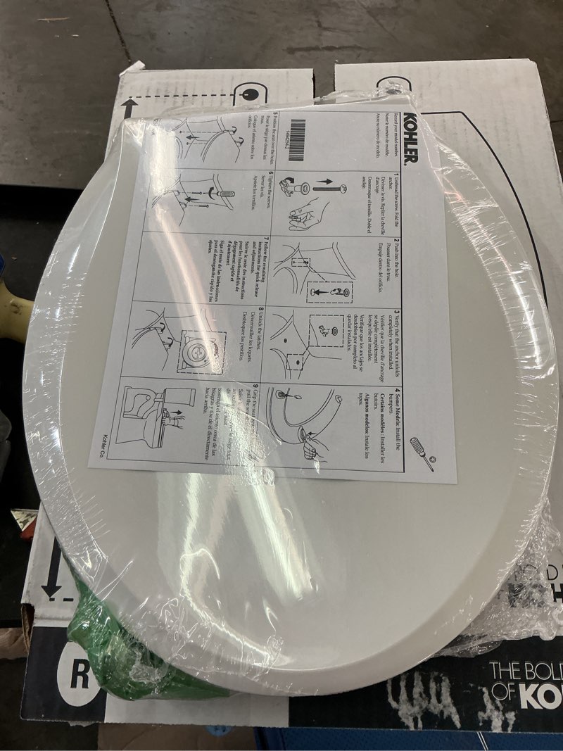Condition photo showing New/Like New for highline quiet-close round closed front toilet seat in white