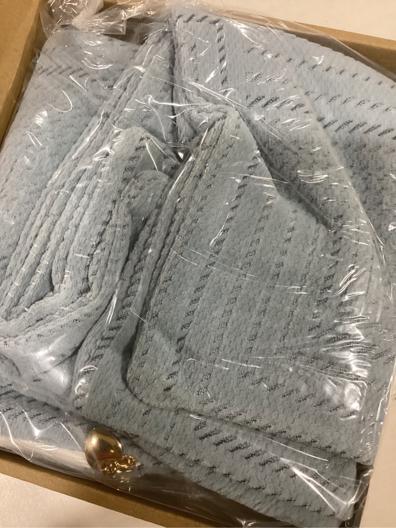 Condition photo showing Good Condition for FUTEI Blue Decorative Throw Pillow Covers 20x20 Inch Set of 2,Soft Cozy Chenille Geometric Textured Cushion Case,Home Decor for Couch Bed Living Room Blue 20" x 20" (Pack of 2)