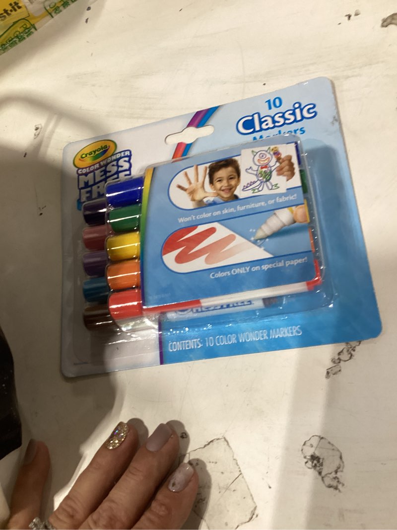 Condition photo showing New/Like New for crayola color wonder markers, mess free coloring, 10 count, gift for kids, age 3, 4, 5, 6