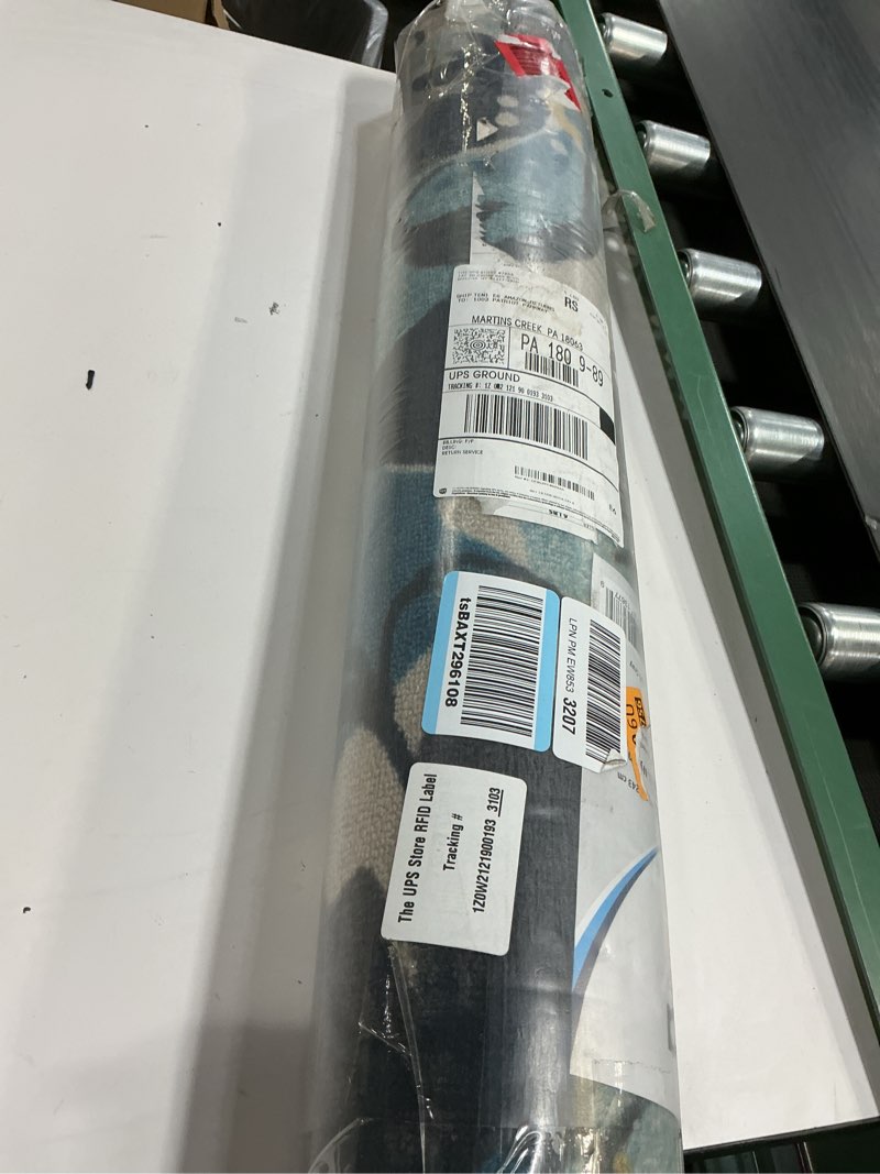 Condition photo showing New/Like New for Rugshop Modern Large Floral Non-Slip (Non-Skid) Runner Rug 2'7" x 8' Gray 2'7" x 8' (Runner) Grey Floral