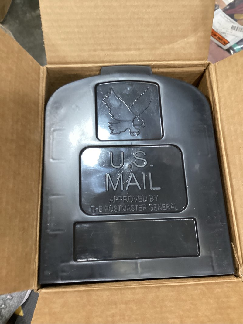Condition photo showing Good Condition for architectural mailboxes parsons medium capacity, plastic post mount mailbox, black