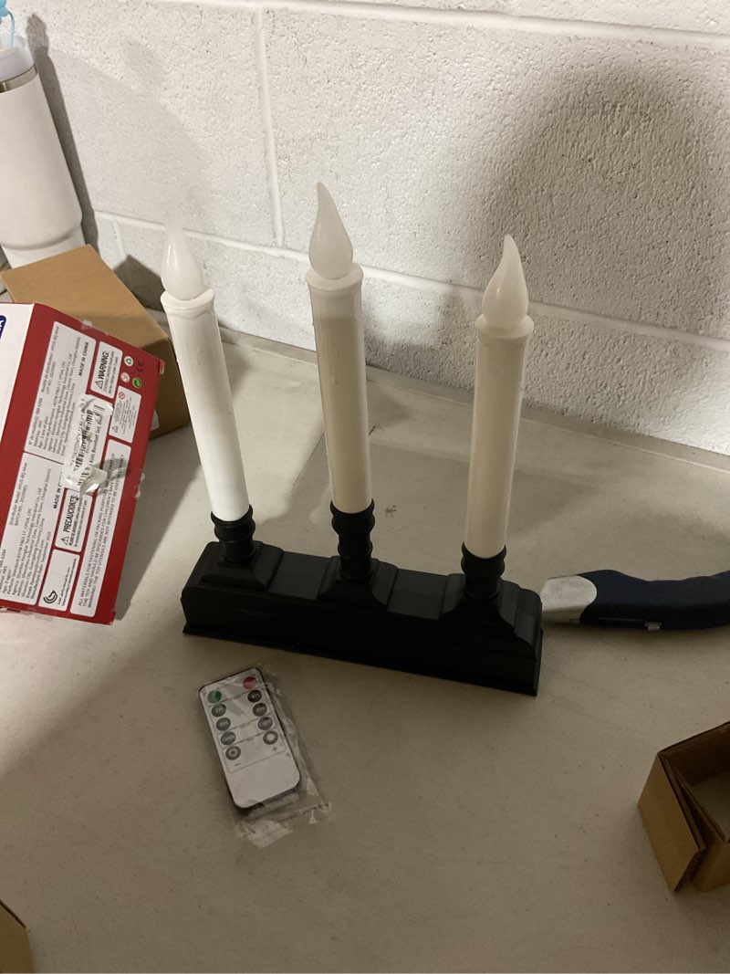 Condition photo showing New/Like New for suraielec christmas battery window candles with remote, 3-light candolier window candle, flameless 5000k led candles, 1.9" narrow base, chritmas window candle for window, mantel, dinning table, 1-pack 3-light candle cool light