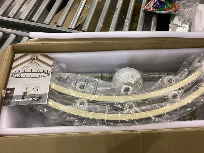 Condition photo showing New/Like New for Gold Wagon Wheel Chandelier 40”, 20-Light Farmhouse Wagon Wheel Chandelier for Dining Room, Modern Round Iron Candle Chandeliers Light Fixture for Living Room, Foyer, Entryway, E12 40'' Gold 20-Light