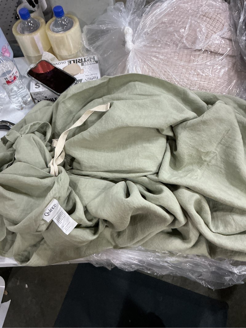 Condition photo showing As Is for quince european linen duvet cover willowleaf king /calking