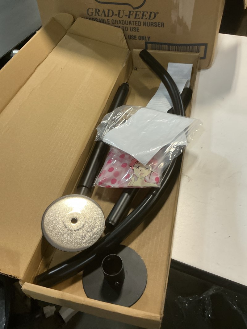 Condition photo showing Good Condition for Adjustable Corner Shower Curtain Rod, Stretchable Stainless Steel L Shaped Shower Curtain Rail, Curved Bowed Shower Curtain Pole, Drill Or No Drill, For Bathroom,(Size:A 70-95cm X 70-95cm,Color:Black) A 70-95cm X 70-95cm Black