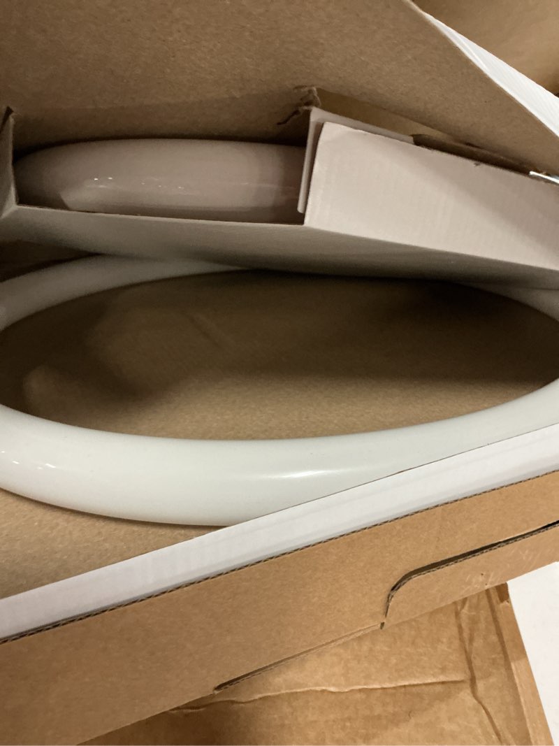 Condition photo showing Good Condition for fc16t9/cw 40 watt and fc12t9/cw 32w set cool white, 16'' t9 40 watt circline light bulbs, 12 inch 32w circular fluorescent tube, round fluorescent bulb cri 82, 4100k, 5300 lumen g10q