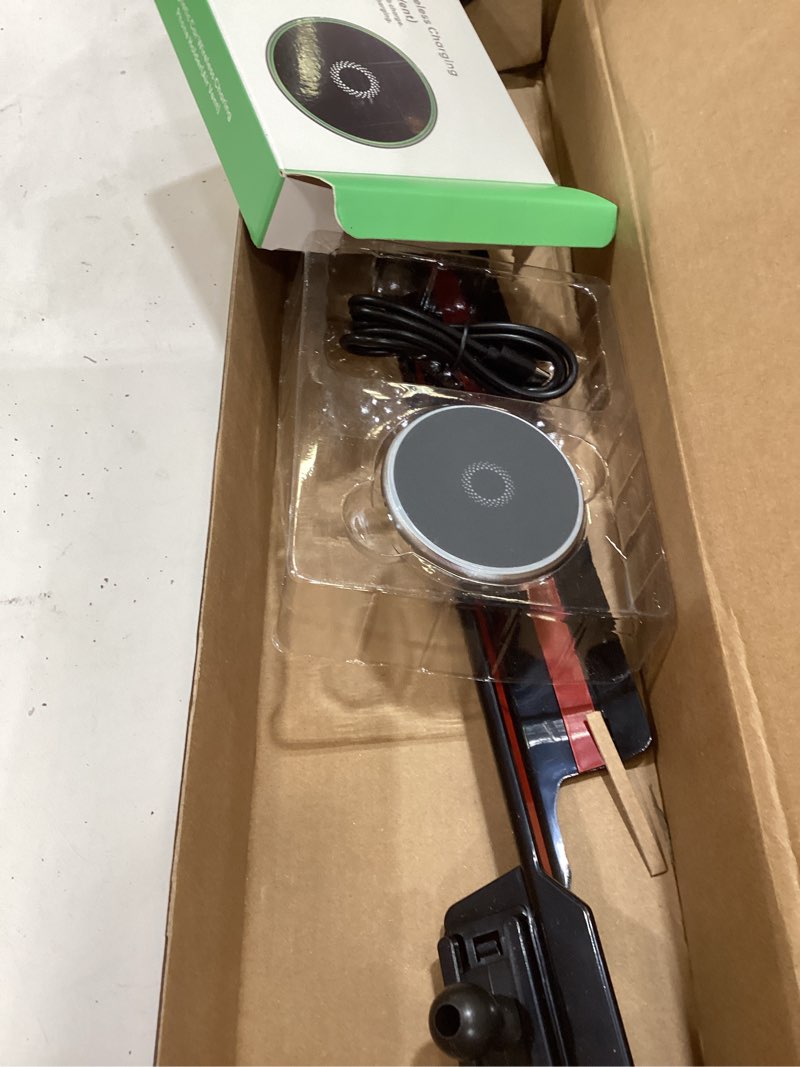 Condition photo showing Good Condition for phone holder for chevy silverado 1500/2500/3500 (2022-2025 2026,13.4" screen)/gmc sierra,magsafe car mount,15w magnetic wireless charger,360° rotating,hands free,car accessories interior,2023 2024 chevy silverado 1500/2500/3500 | 2022-2026 15w wireless charger + magsafe
