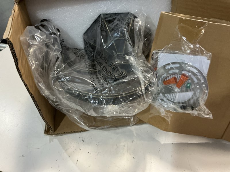 https://lotting-media.assets.bidfta.com/lotting_24ba2341-1970-4604-8630-30f1b1efc9c4