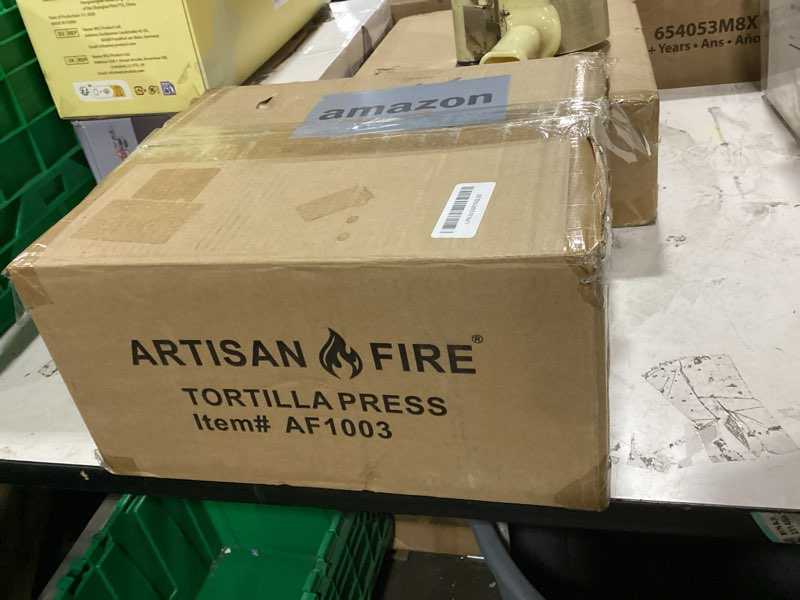 Condition photo showing New/Like New for 12" commercial steel tortilla press-heavy duty-mexican style tortilla maker, flatbread-red