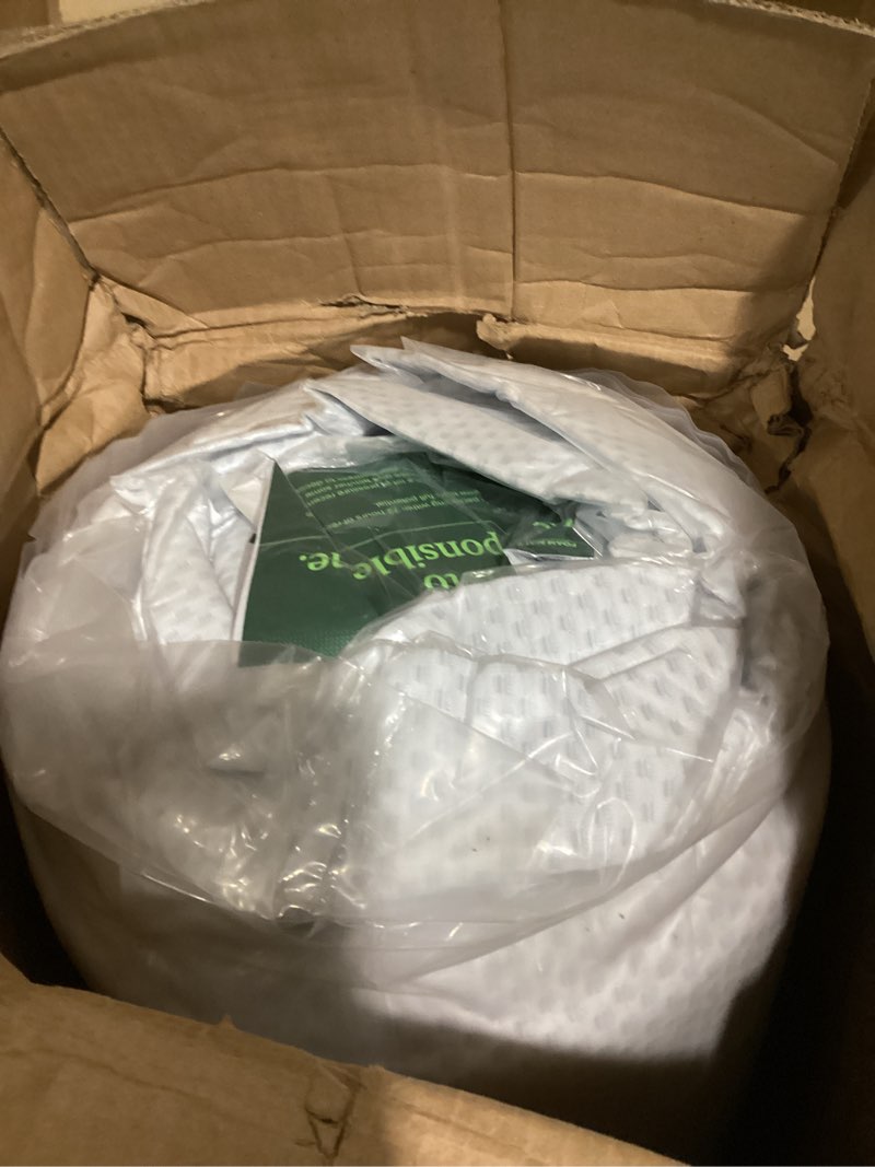 Condition photo showing Good Condition for ZINUS 12 Inch Green Tea Cooling Memory Foam Mattress [New Version], Queen, Fiberglass Free, Medium Firmness, Cooling Gel Foam, Certified Safe Foams & Fabric, Mattress in A Box Queen 12" Green Tea Cooling (Small Box)