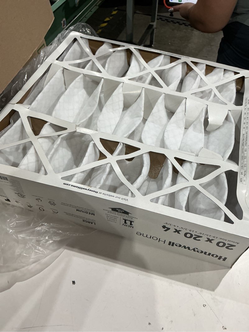 Condition photo showing As Is for honeywell fc100a1011 20 x 20 x 4 replacement media air furnace filter