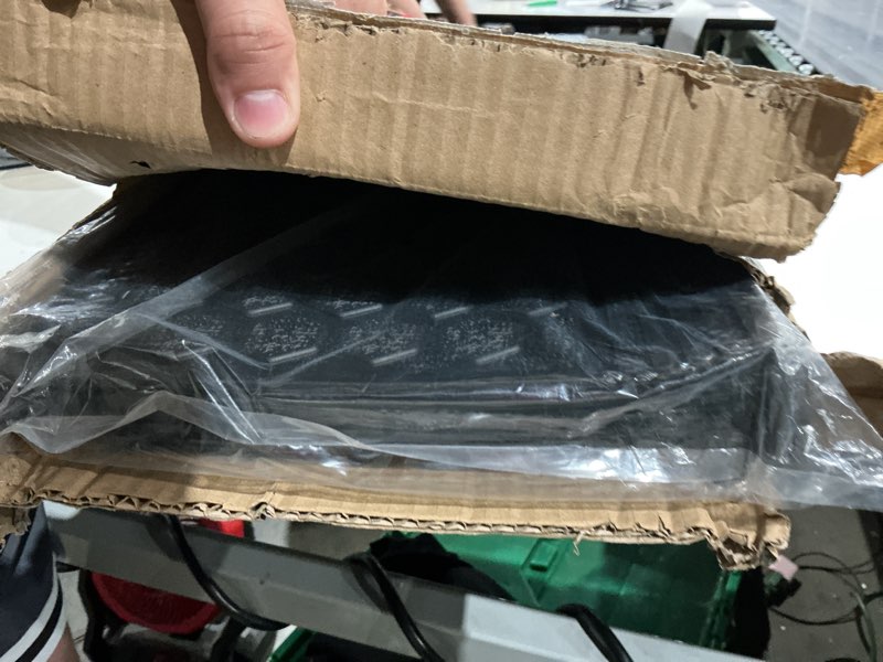 Condition photo showing Good Condition for rubber stair treads outdoor 30"x10" 6-pack - heavy-duty outdoor stair treads non-slip weather resistant - exterior rubber mats for wooden steps - anti slip step covers by thunder grip black 30" x 10" x 6p