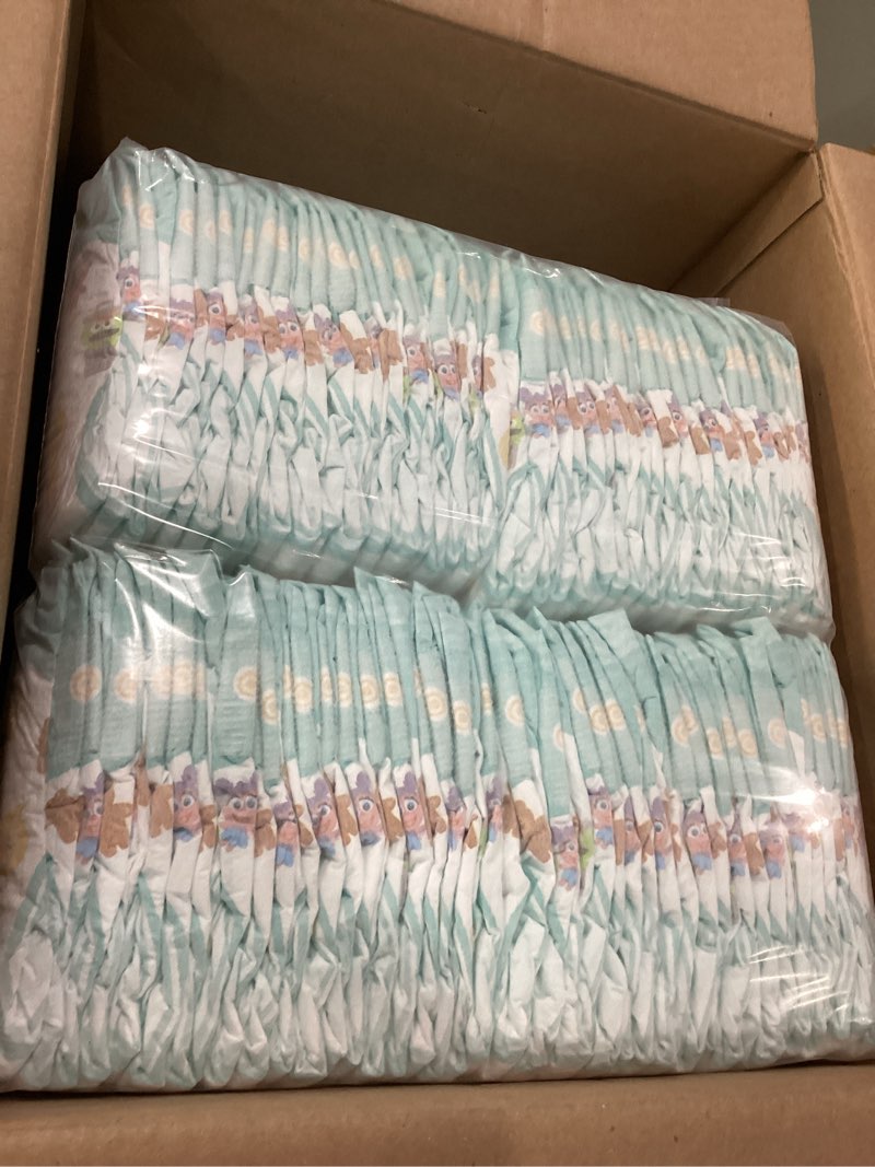 Condition photo showing New/Like New for pampers baby dry diapers, size 1, 8-14 lbs, 252 count, absorbent disposable diapers size 1 252