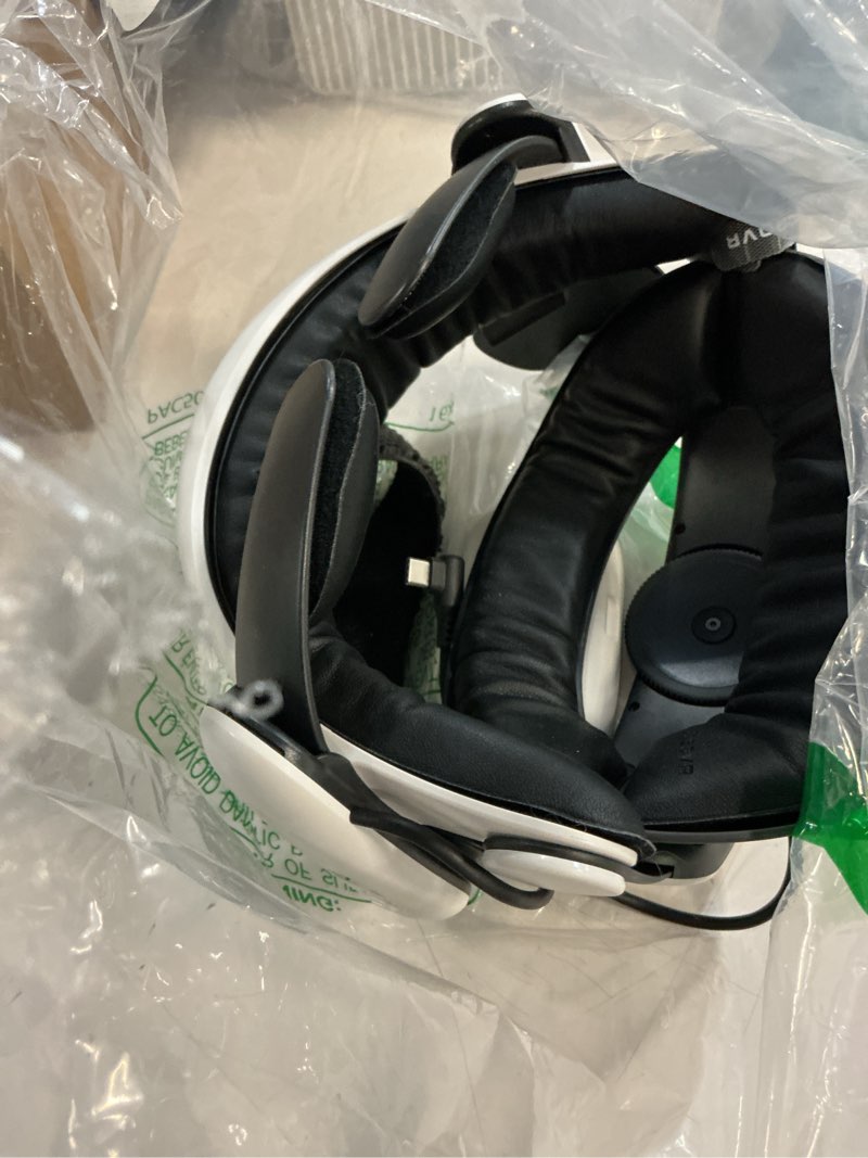 Condition photo showing As Is for bobovr s3 pro battery strap accessories,head air cooling system and 10000mah hot-swappable battery pack,compatible with meta quest 3/quest 3s