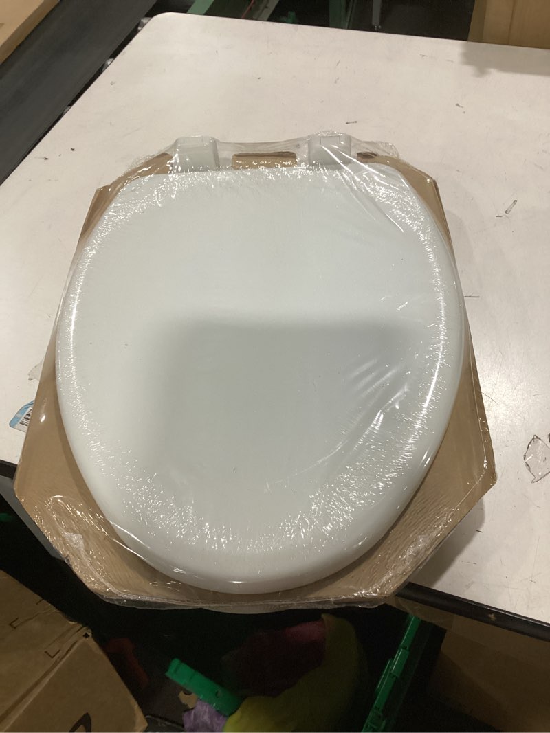 Condition photo showing New/Like New for mayfair linden slow close toilet seat, non slip heavy duty wood, easy install, elongated, white elongated traditional hinge
