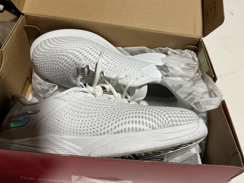 Condition photo showing Good Condition for skechers men's viper court reload hands free slip-ins pickleball sneaker 8 x-wide white