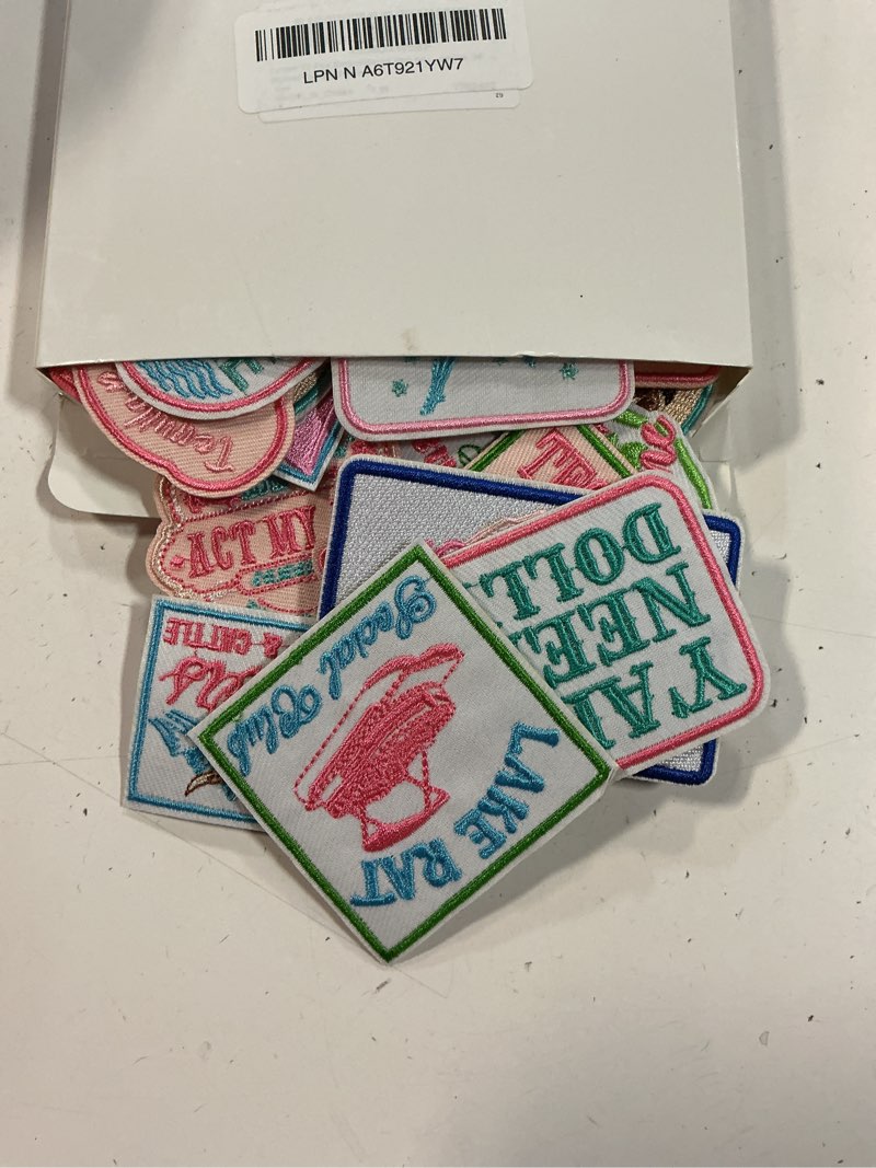 Condition photo showing Good Condition for Lyrow 72 Pcs Western Cowgirl Embroidered Iron on Patches Sew on Repair Embroidery Decoractive Patches Applique Decor DIY Crafts Gift for Clothes Backpack Hat Jacket Jeans Accessories, 36 Styles