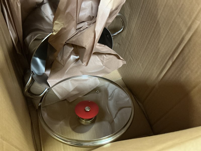 Condition photo showing As Is for Herogo 7.3 Quart Stock Pot, 18/10 Stainless Steel Cooking Pot with Lid, 7.3 QT Pasta Stockpot with Handles, Tri-Ply Stockpot for Induction Gas Electric Stove, Dishwasher Safe Tri-ply Bottom 7.3 Quarts