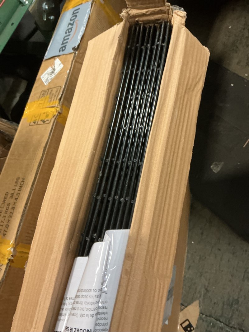 Condition photo showing Good Condition for New World Folding Metal Puppy/Dog Exercise Pen, Indoor/Outdoor Playpen with No Door, Provides 16 Sq Feet of Play Space, 30-Inches Tall, Black E-Coated Medium Dog Pen: 30-Inch High