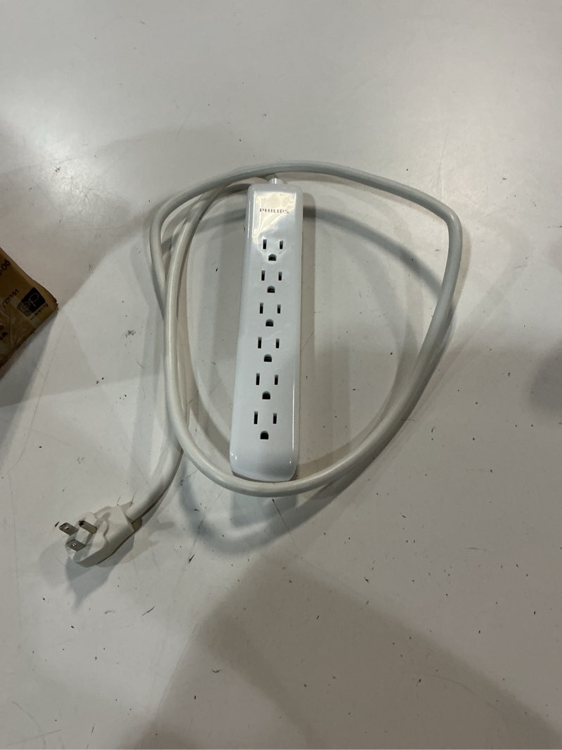 Condition photo showing Good Condition for philips 6-outlet surge protector, 10ft braided cord, 1080j, white