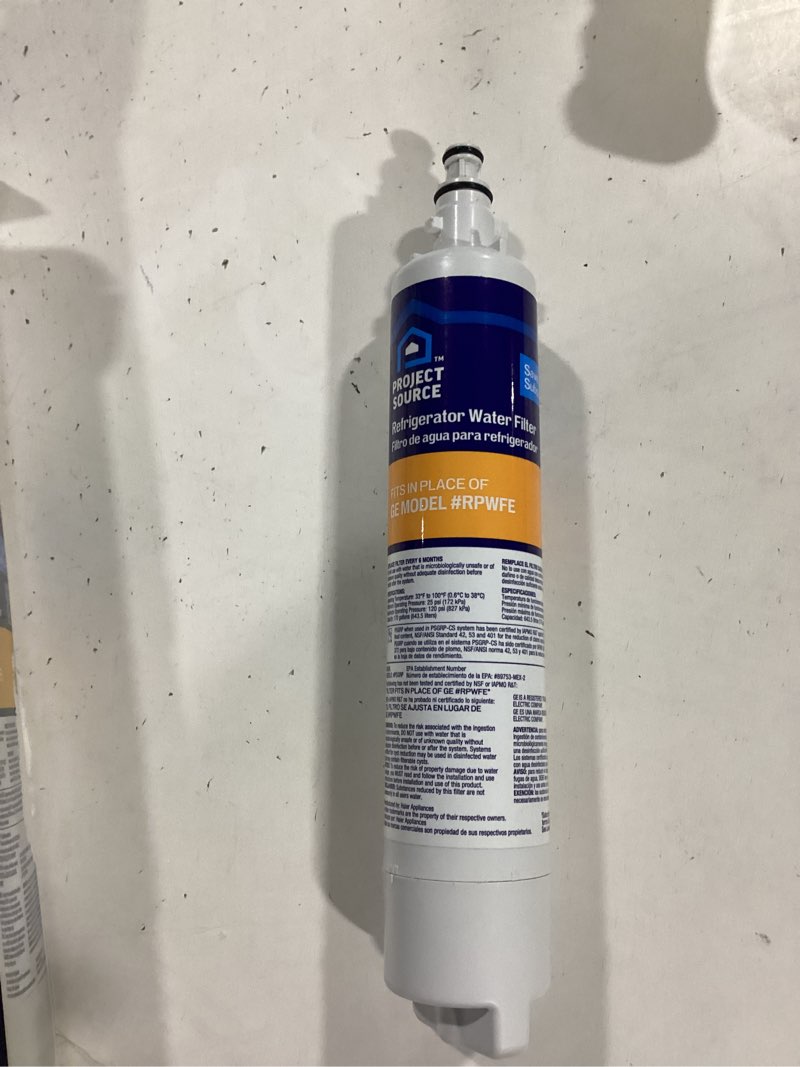 Condition photo showing New/Like New for project source twist-in refrigerator water filter fits ge filter rpwfe