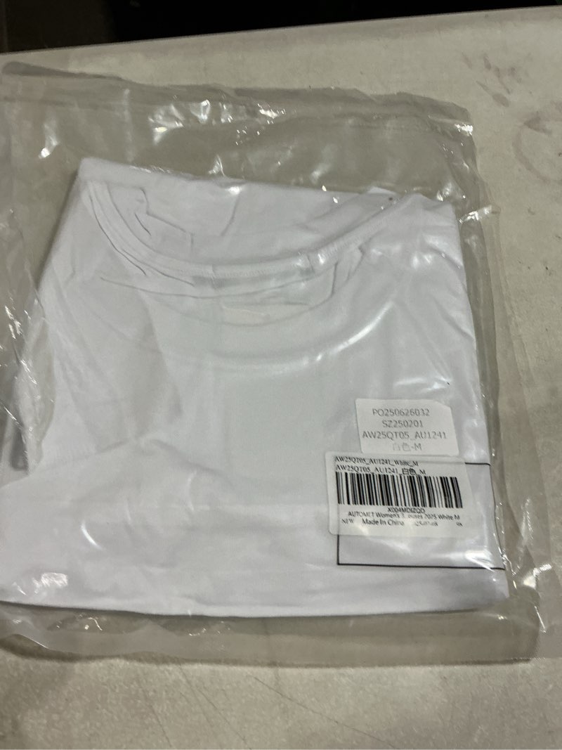 Condition photo showing New/Like New for AUTOMET Women's 3/4 Length Sleeve Tops Crew Neck Casual Tunics Dressy Pleated T Shirts Summer Blouses 2026 White Medium