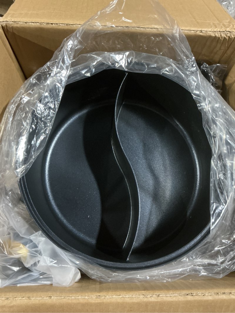 Condition photo showing Good Condition for dezin hot pot electric with divider, 4l electric shabu shabu with dual-flavor pot,3.7" depth nonstick dual side with multi-power control for party, family and friend gathering