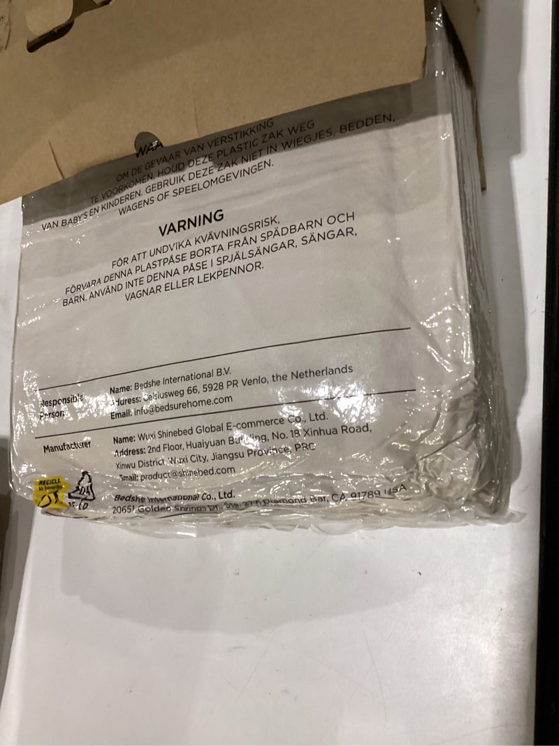 Condition photo showing Good Condition for bedsure queen comforter set, beige soft prewashed bedding for all seasons, 3 pieces gentlesoft™ bed set, 1 lightweight comforter (90"x90") and 2 pillowcases (20"x26") queen(90"x90") 01 - beige